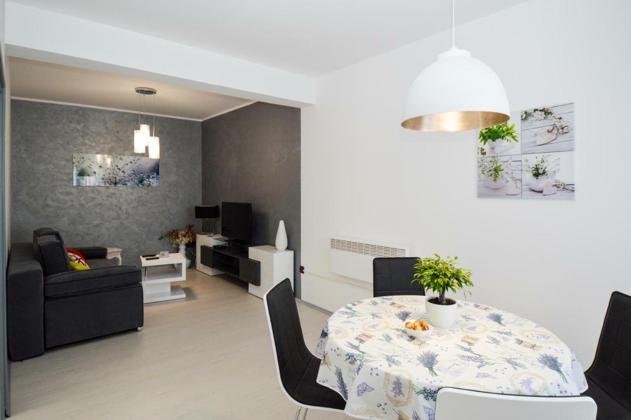 Appartamento Sia House Pola Esterno foto